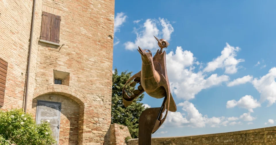 Discovering Fossad Bertiniro: A Rising Brand with French Elegance